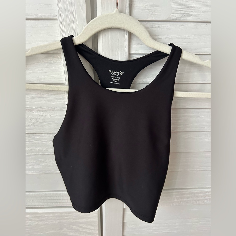 Old Navy Active crop top with built in bra XL fits like a 11/12